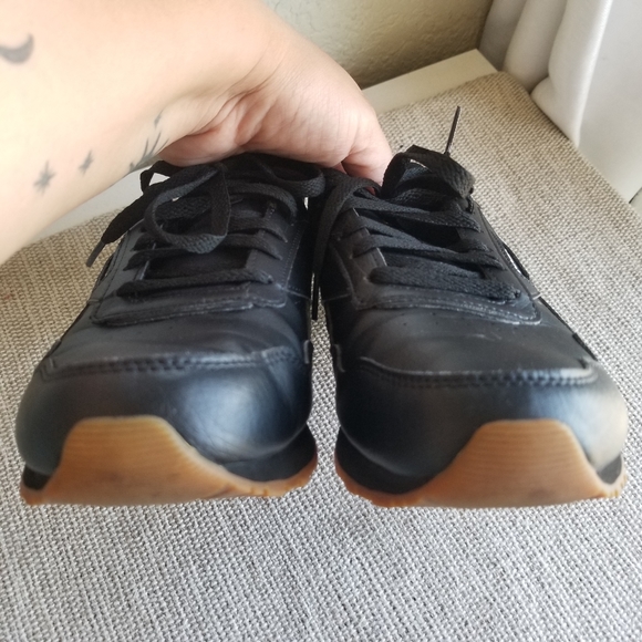 Reebok | Classic Harman Sneakers - Picture 4 of 9